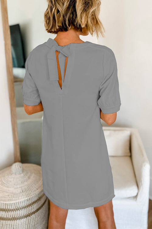 Elegantes Heidi -Bow Back Kurzarm Mini Shift Kleid