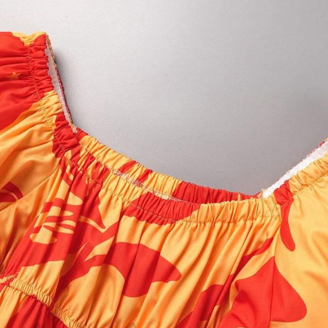 Elegantes Heidi - Schulterfreies Minikleid mit Ballonärmeln