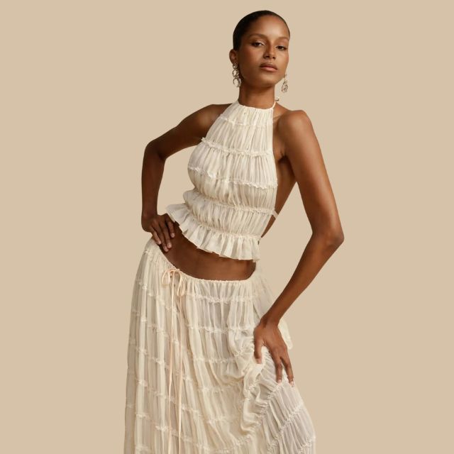 Elegantes Maxikleid mit Halsträger in Creme