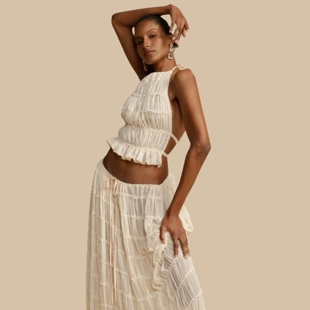 Elegantes Maxikleid mit Halsträger in Creme