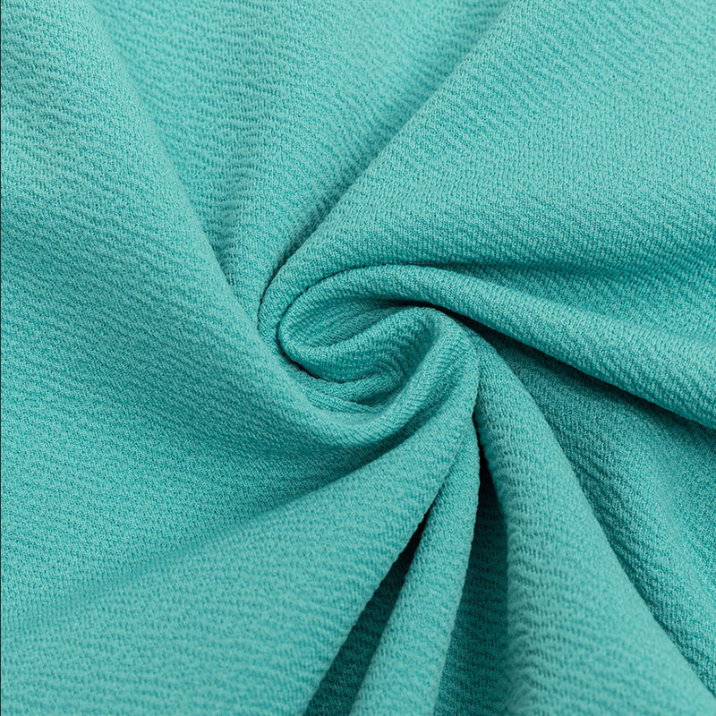 Trägerloses, asymmetrisches, figurbetontes Midikleid | Grün