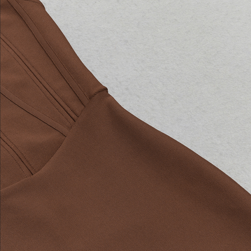 Rückenfreies Midikleid im Bandage-Stil | Braun