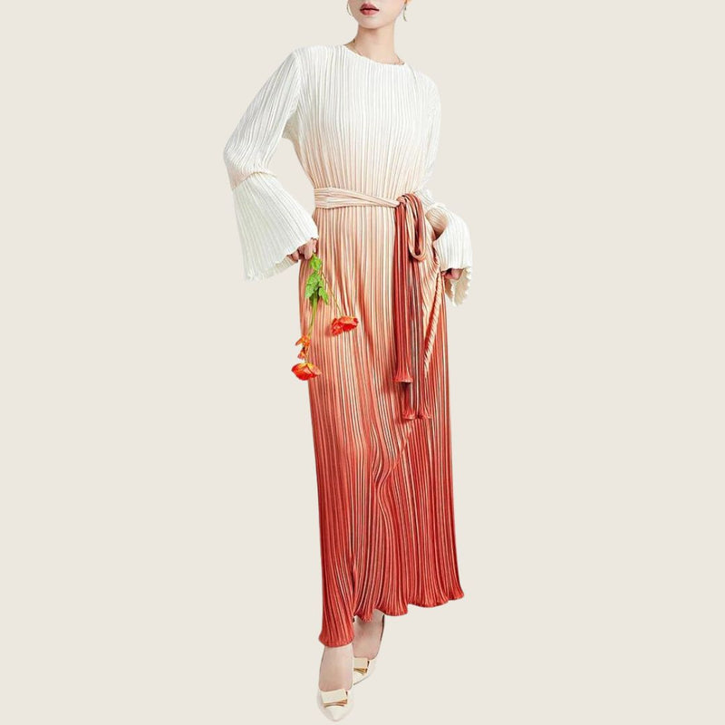 Elegantes Plissiertes Kleid mit Farbverlauf