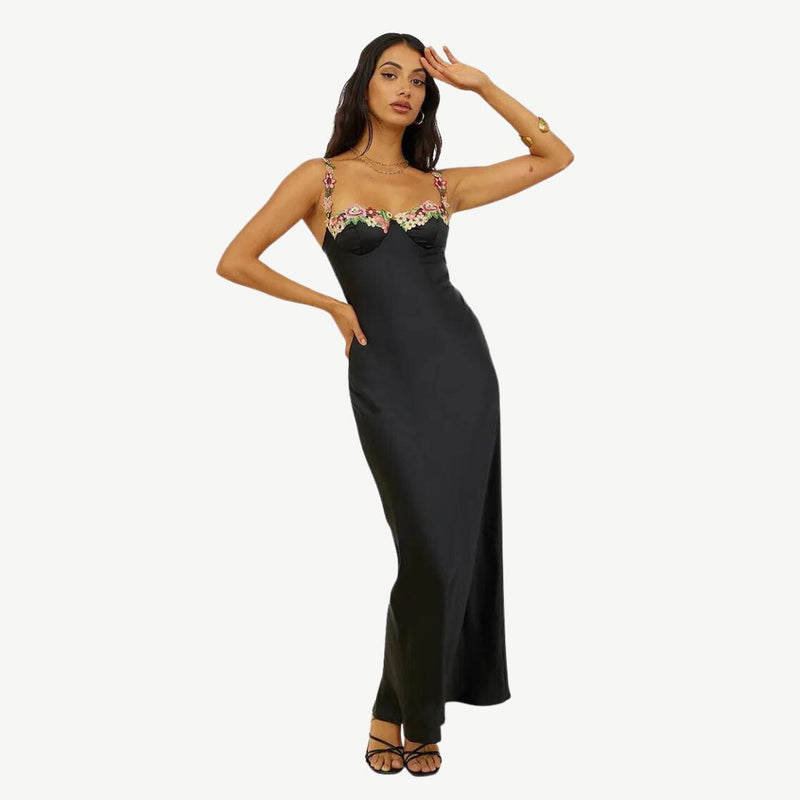 Elegantes Satin Kleid für Gartenpartys