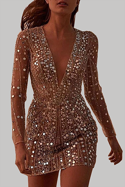 Schickes Heidi -Paillettenbesetztes Minikleid für Festlichkeiten