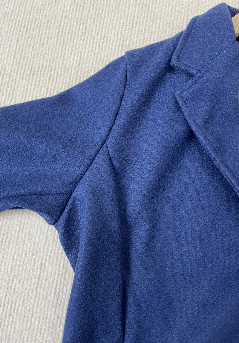 Sabine - Marineblaue monochrome langärmelige Oberbekleidung