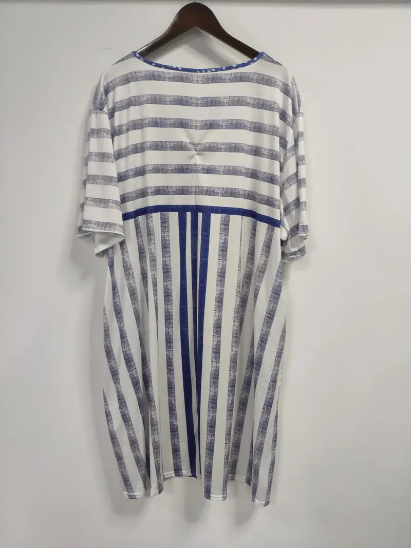 Leichtes Gestreiftes Kleid für dich