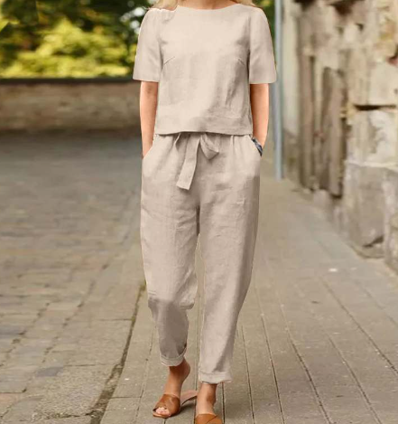 Rebecka - Sommeranzug aus Baumwolle und mit halbwarmem Oversized Homewear-Anzug
