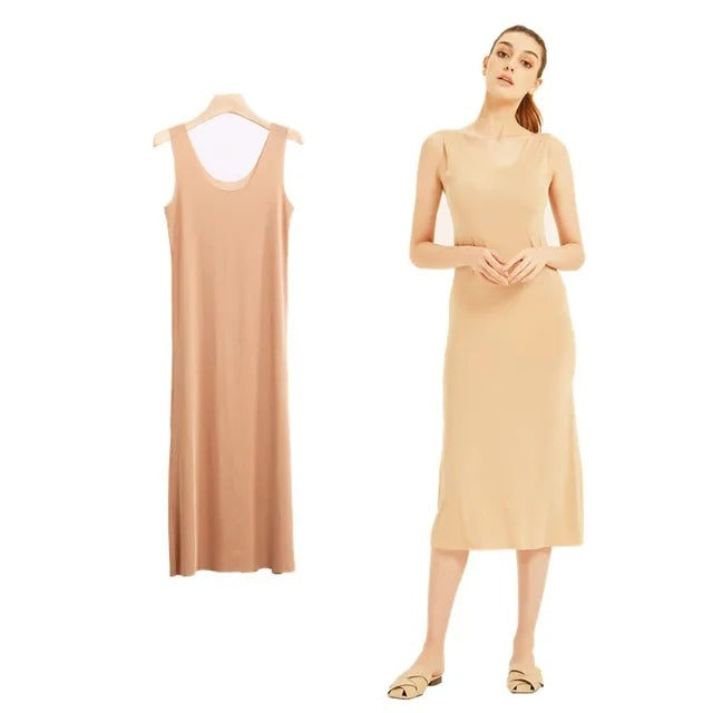 Sibylle - Lounge-Kleid mit geripptem V-Ausschnitt und Tank