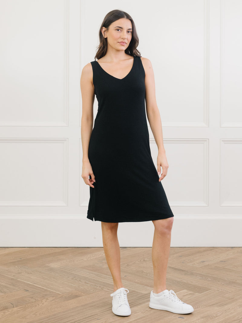 Sibylle - Lounge-Kleid mit geripptem V-Ausschnitt und Tank