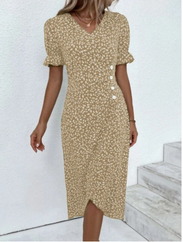 Elke - Elegantes Kleid mit Knopfdetails
