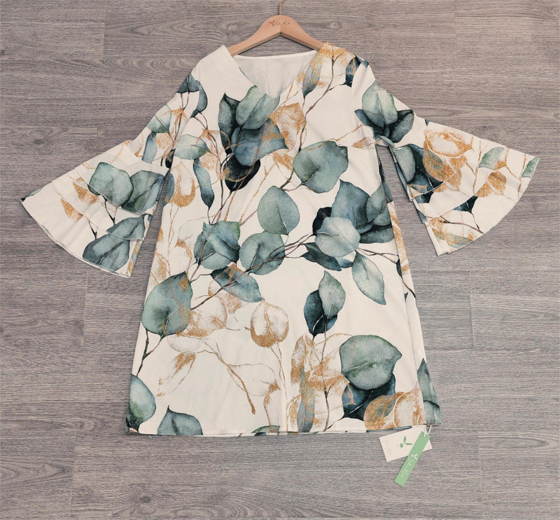 Veronika - Besonderes Minikleid mit 3/4 Ärmeln