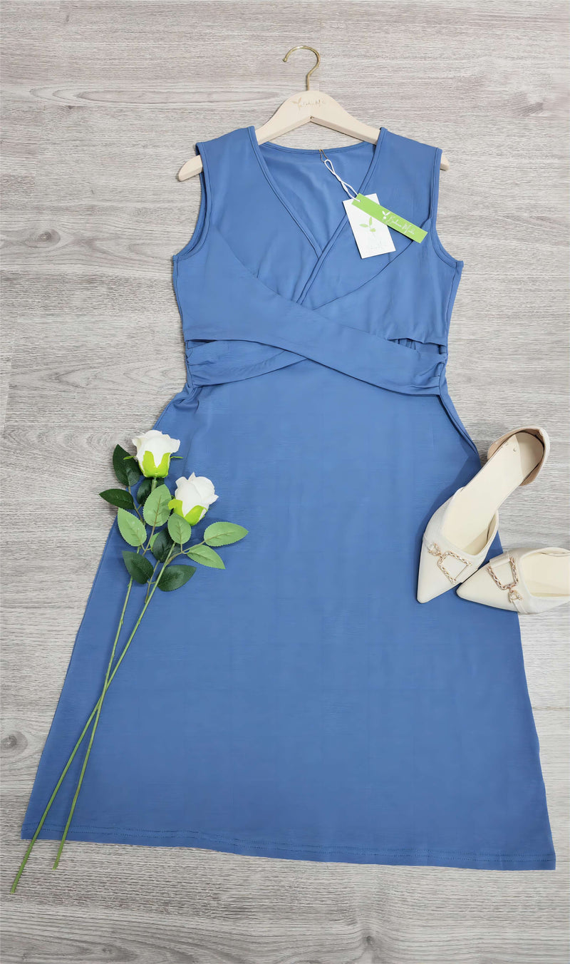 Gerlinde - Blaues ärmelloses Midikleid mit V-Ausschnitt und Kordelzug auf der Vorderseite