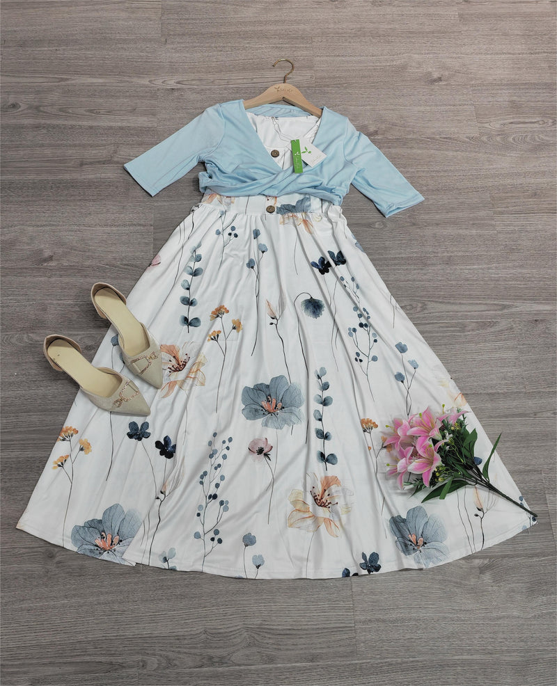 Lisa - Twofer Weißes geblümtes Midikleid