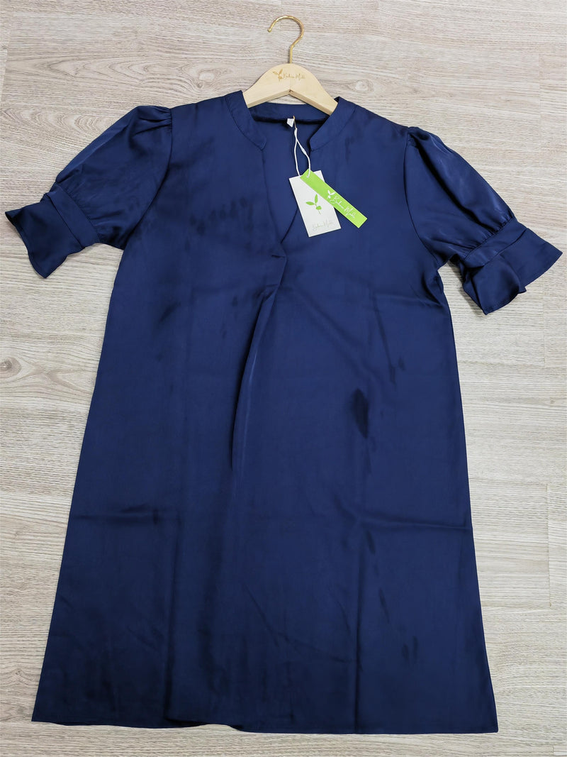 Ida - Einzigartiges monochromes Minikleid mit halben Ärmeln