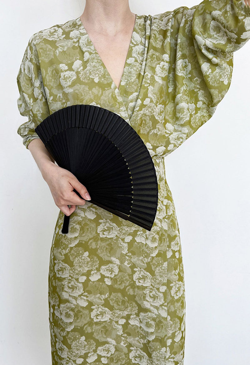 Ulrike - Pfingstrosen-Kleid mit Fledermausärmeln und Wickel-Falten