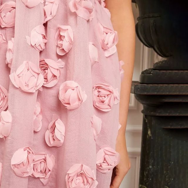 Elegantes Maxikleid mit Blumen für Feste