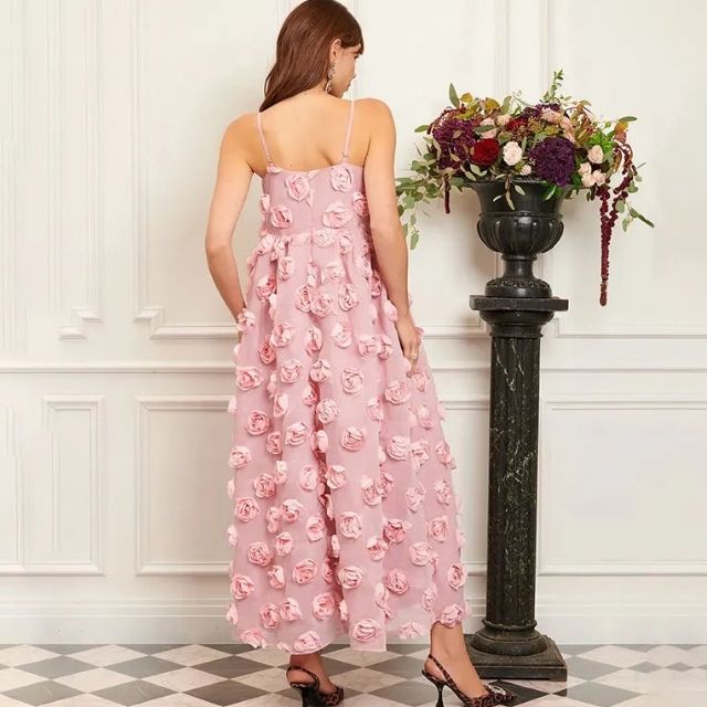 Elegantes Maxikleid mit Blumen für Feste