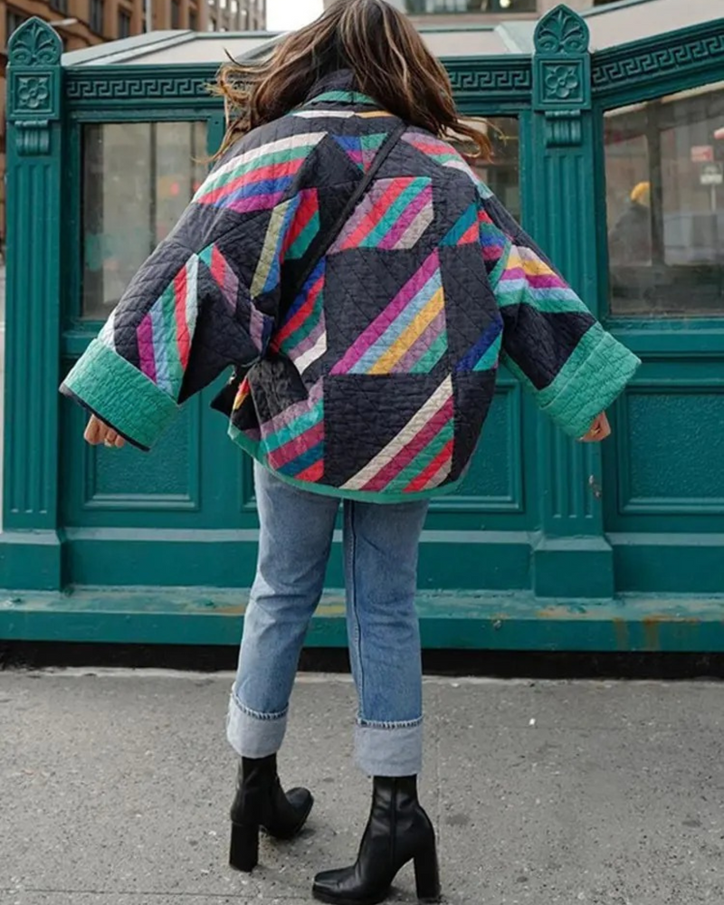 Elegante und weiche Seidenjacke