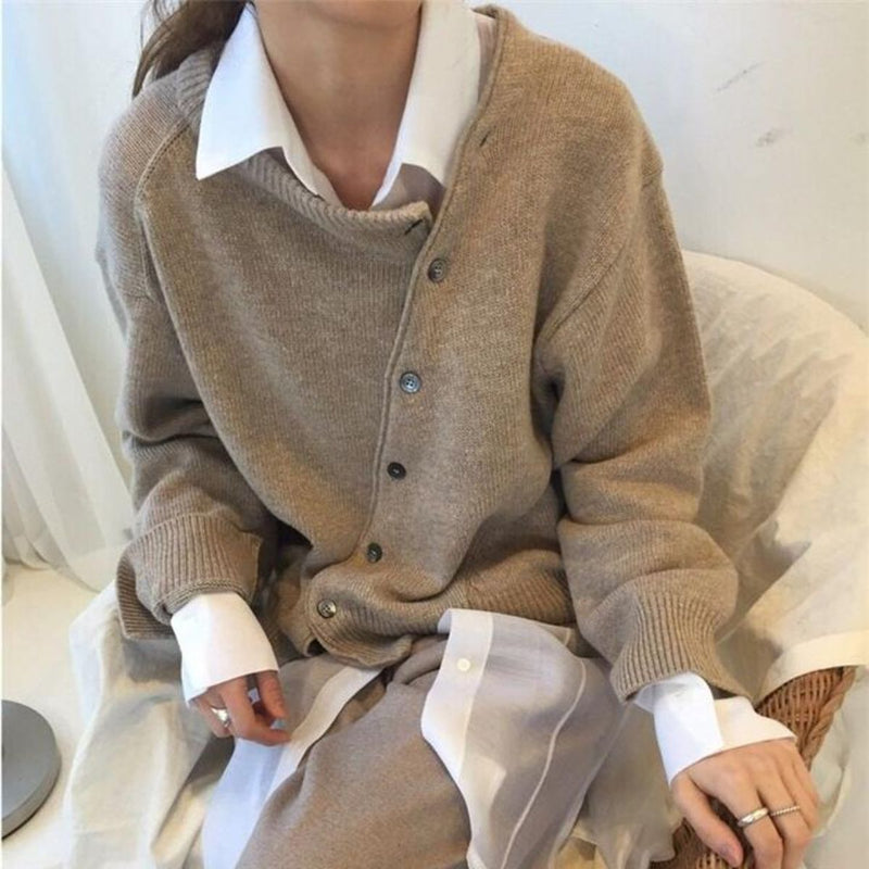 Elegante asymmetrische Strickjacke für Stil und Komfort