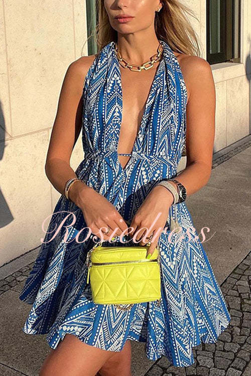 Schönes Bedrucktes Kleid für den Urlaub