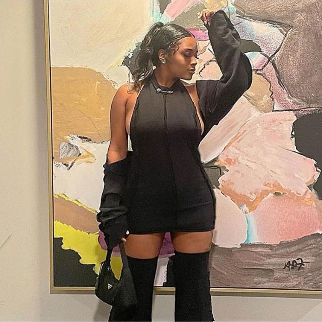 Eleganter Heidi Bolero mit Kleid und Schnürung