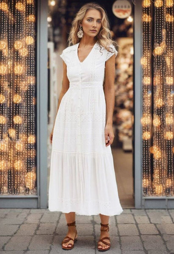 Sonja - Kleid mit Knöpfen und Zierleiste mit Stickerei in Schleife