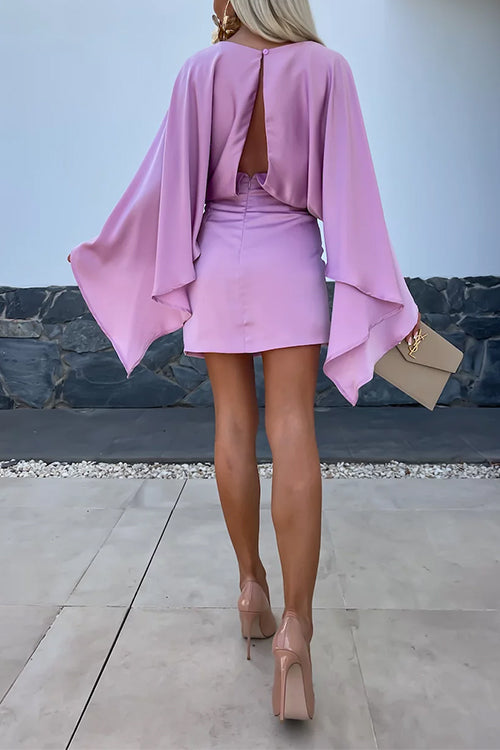 Elegantes Heidi -Rosiedress Mit Offenem Rücken Minikleid