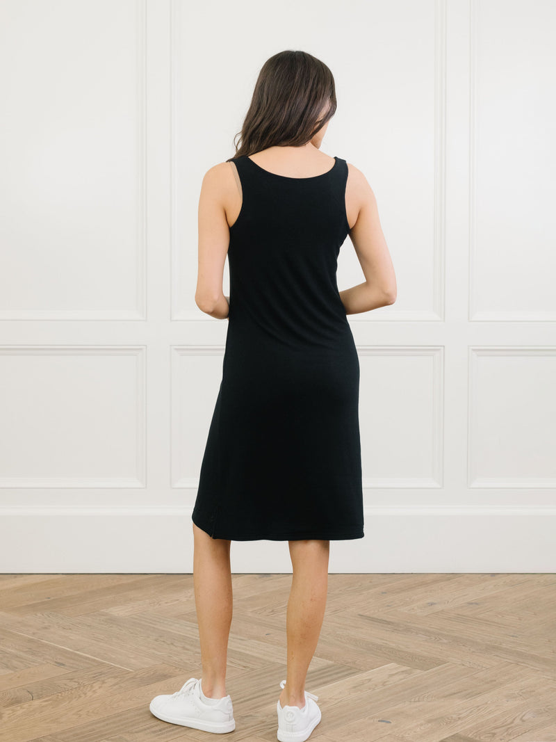Sibylle - Lounge-Kleid mit geripptem V-Ausschnitt und Tank
