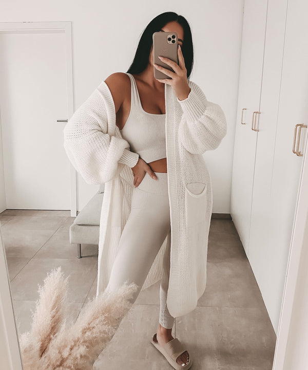 Lang Cremewei Elegante Jacke Für Alle