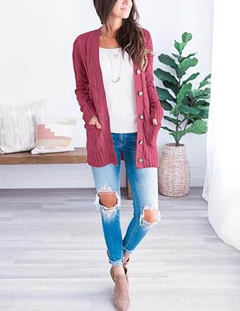 Elegante warme Wollstrickjacke für jeden Tag