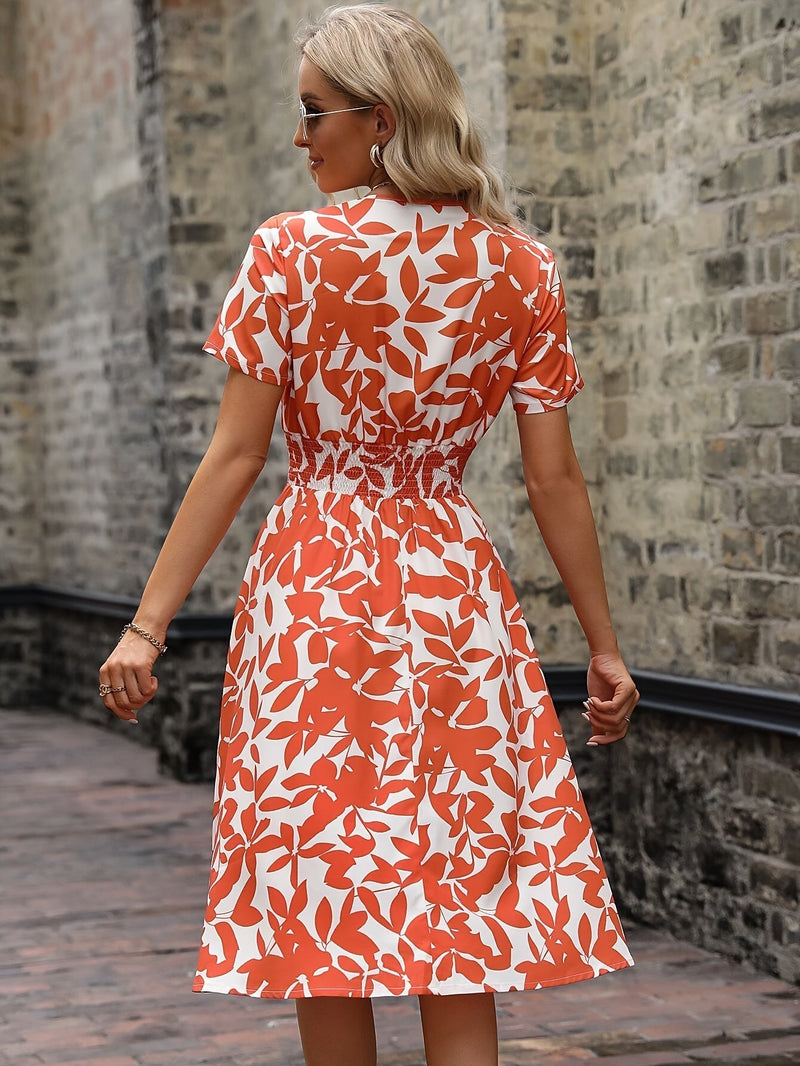 Elegantes | Florales Kleid Mit Wickelausschnitt - Feminin Und Vielseitig Für Jeden Anlass für dich