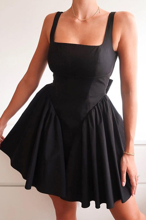 Elegantes Heidi -Rosiedress Rückenfrei Mini Kleid
