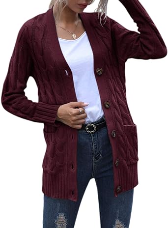 Elegante und warme Wollstrickjacke