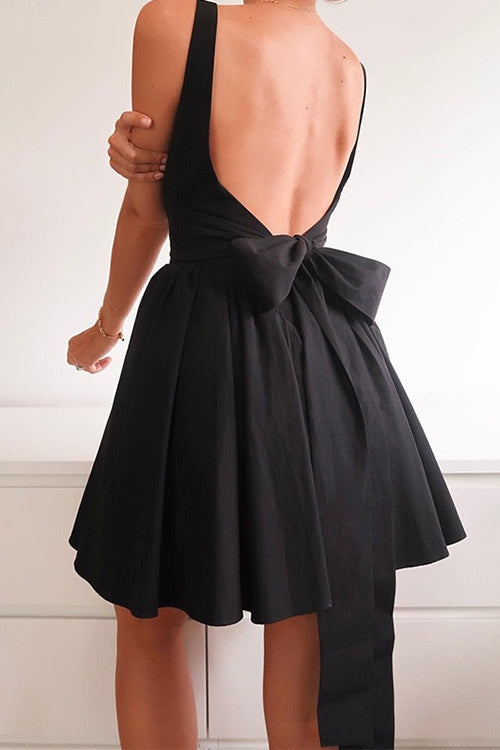 Elegantes Heidi -Rosiedress Rückenfrei Mini Kleid