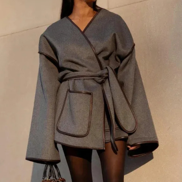 Warme elegante Damenjacke für den Winter