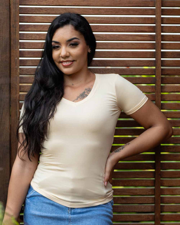 Trudi - Basic T-Shirt mit V-Ausschnitt