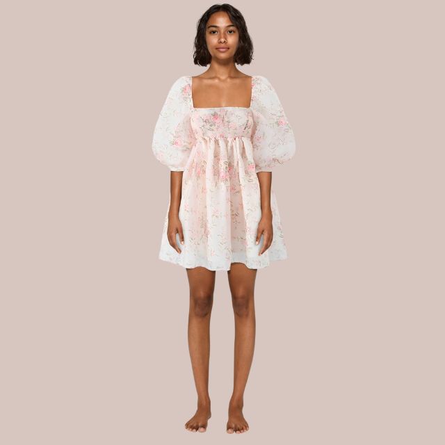 Elegantes Heidi -Blumenkleid mit Puffärmeln