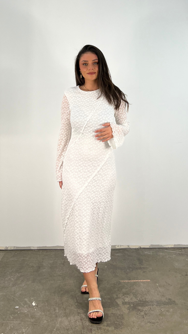 Bequemes Dress Spain Weiß für dich