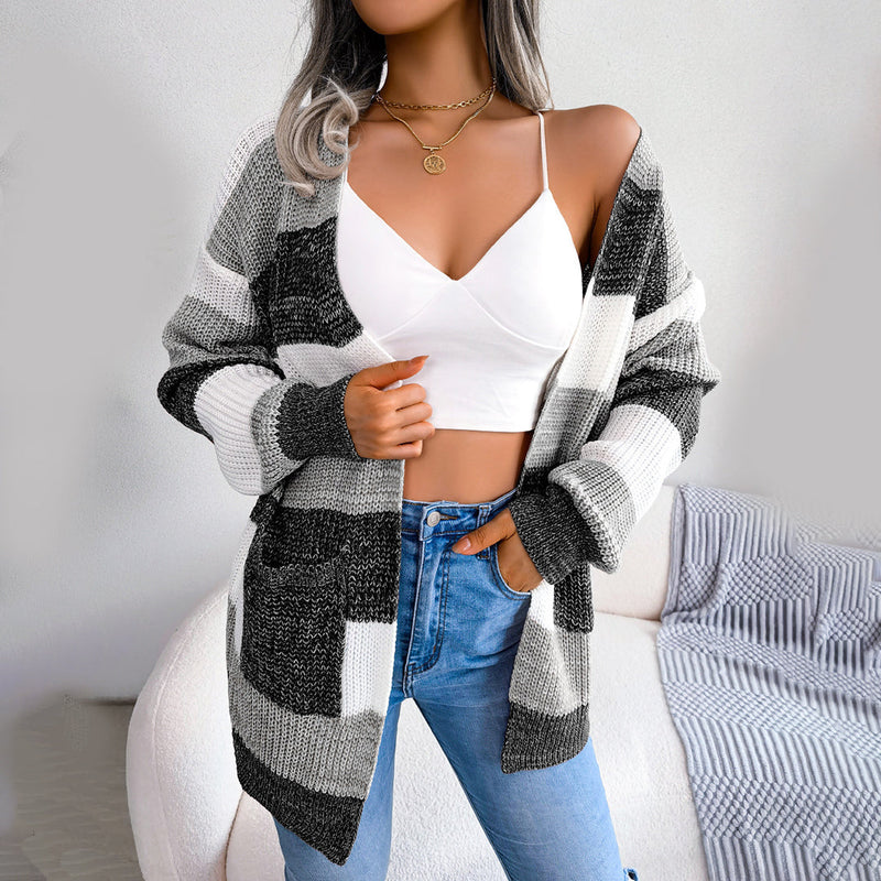 Elegante und weiche Strickjacke