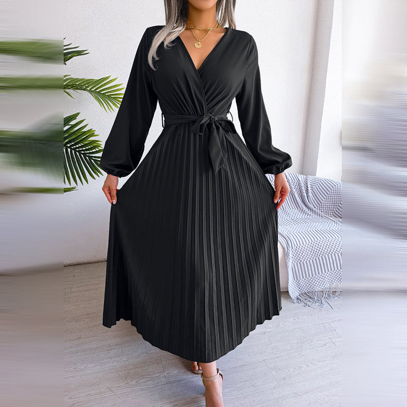Bequeme und elegante Faltenkleid für jeden Anlass
