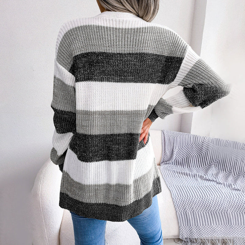 Elegante und weiche Strickjacke