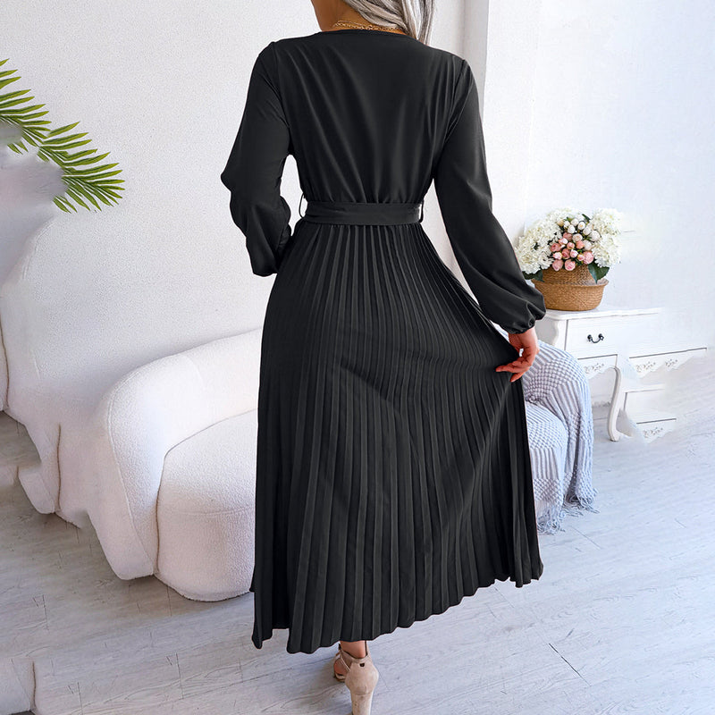 Bequeme und elegante Faltenkleid für jeden Anlass
