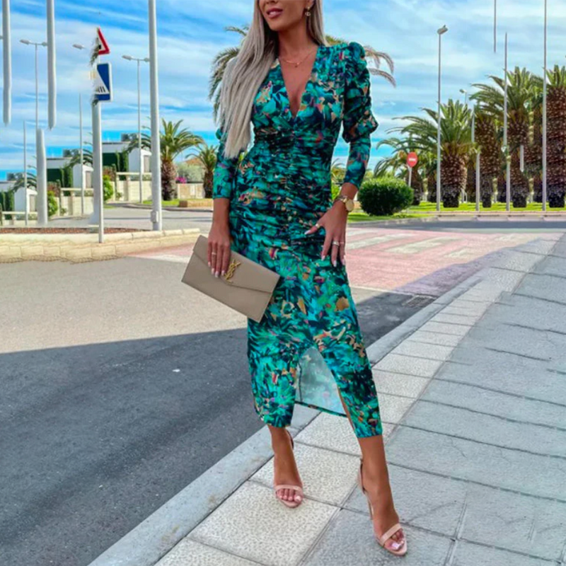 Elegante Sommerkleid für stilvolle Tage im Freien