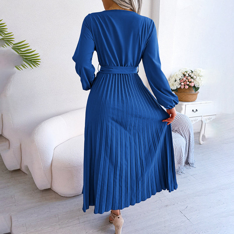 Bequeme und elegante Faltenkleid für jeden Anlass