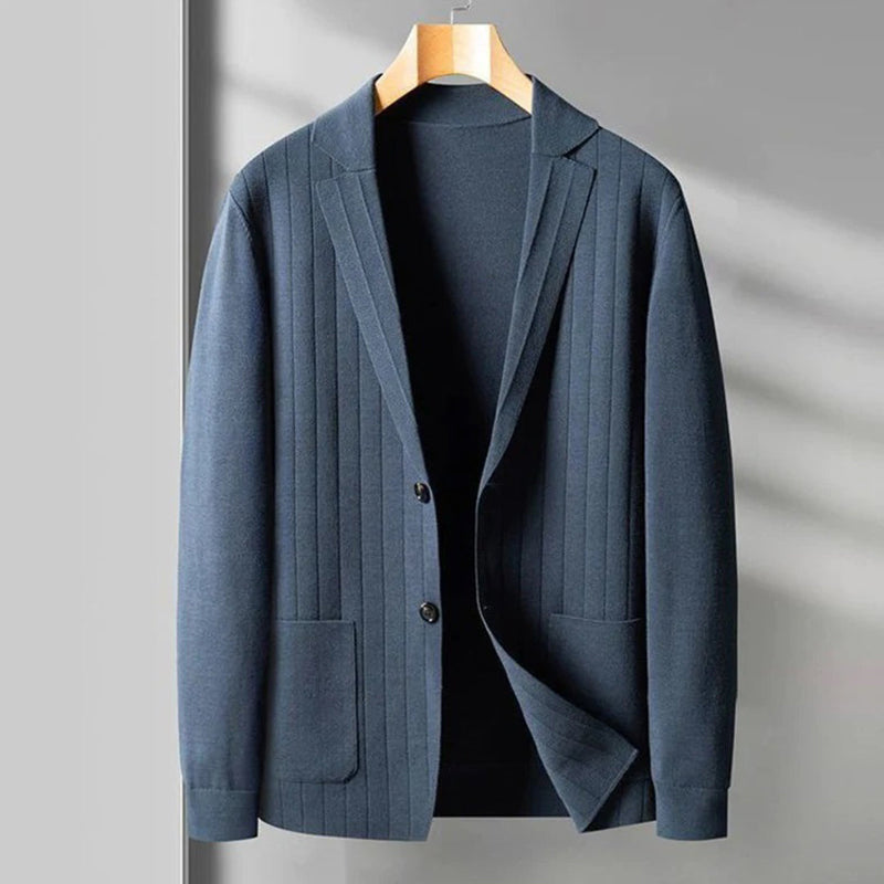 Eleganter und bequemer Pullover