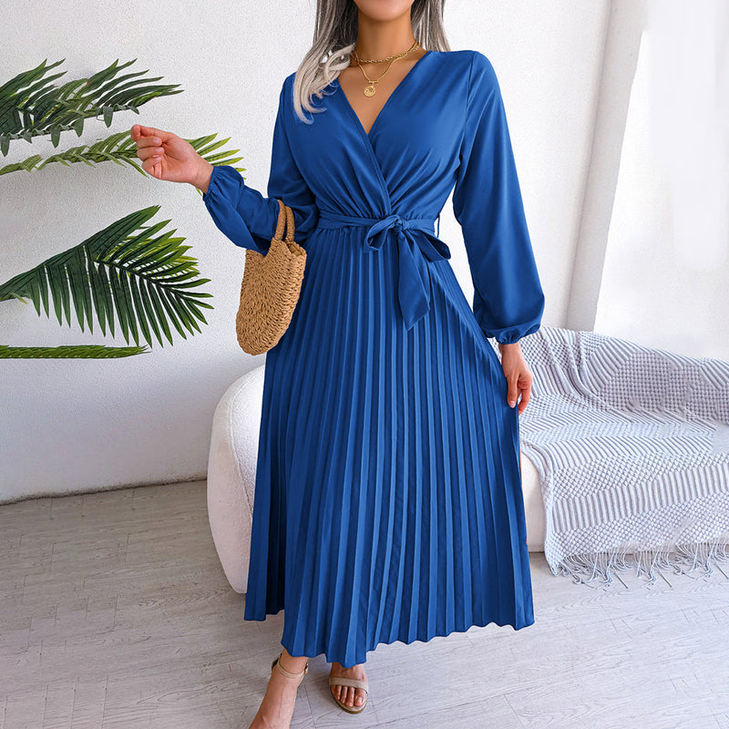 Bequeme und elegante Faltenkleid für jeden Anlass