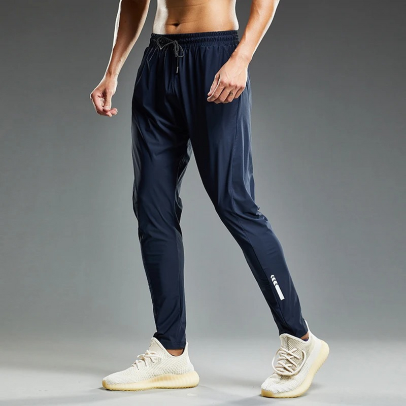 ALVI - Lässige Jogginghose für Herren