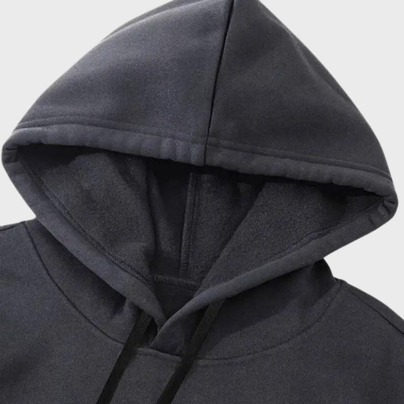 Stylischer und bequemer kleiner Herz-Kapuzenpullover