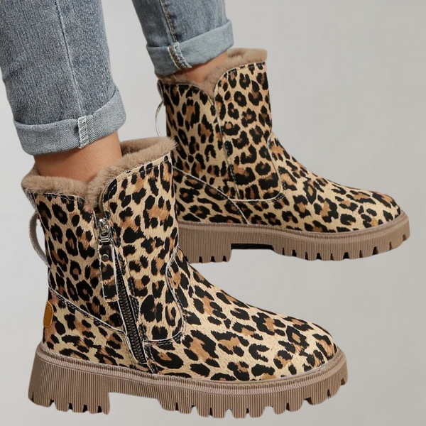 Elegante und warme Damenstiefel im Luipaarddesign